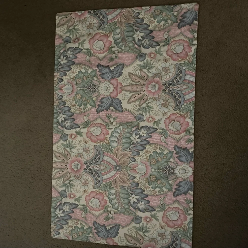 Vintage Crown Craft Muted Floral Pattern King Size Pillow Sham USA Made 35”x 20”